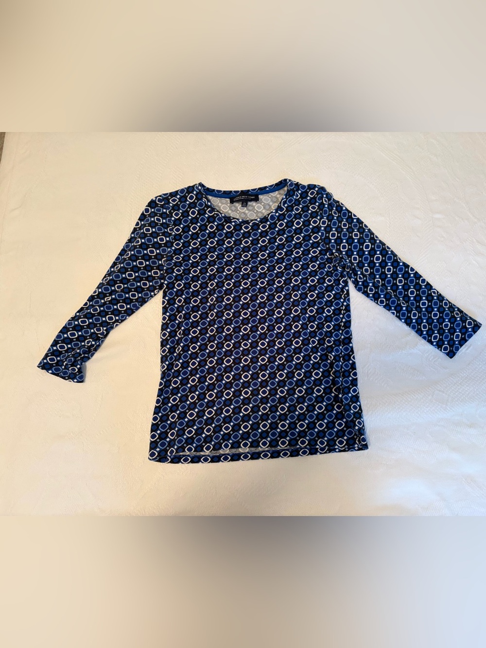 Petite Jones New York Blue Geometric Top